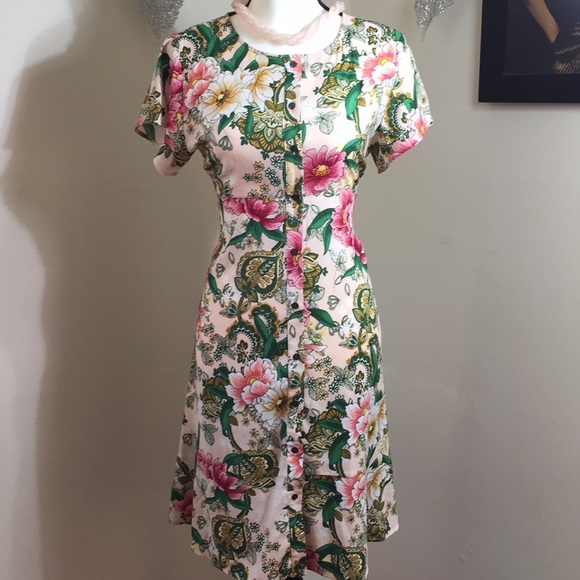 LOFT DRESS - Picture 3 of 4